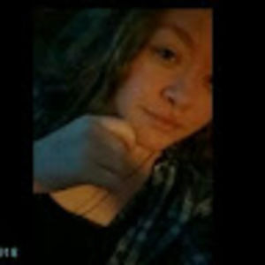 Meet your Posher, Caitlyn